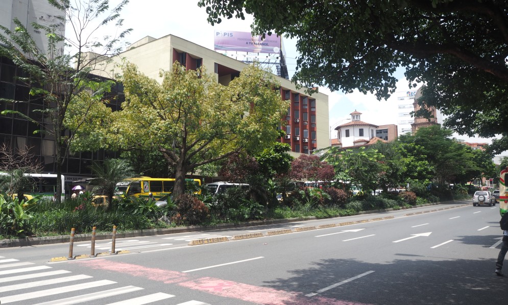 Avenida Oriental, Medellin, Colombia. Image Chris Fitch