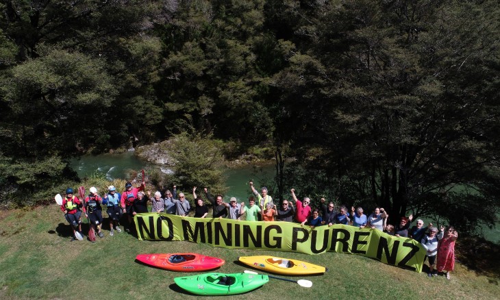 No Mining Pure NZ banner held by protesters in Mt Richmond